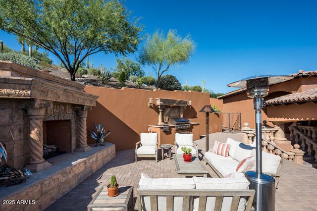 39601 N OCOTILLO RIDGE Drive, Carefree, AZ 85377