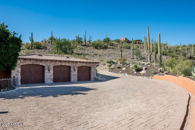 39601 N OCOTILLO RIDGE Drive, Carefree, AZ 85377