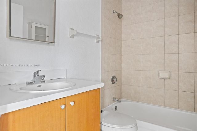 2756 NW 131st St 2756, Opa-locka, FL 33054