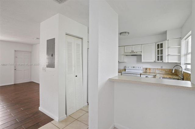 2756 NW 131st St 2756, Opa-locka, FL 33054