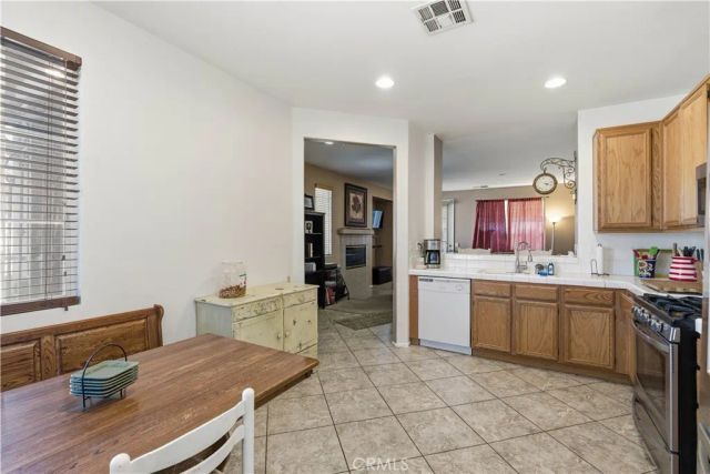 14387 Delicious, Adelanto, CA 92301