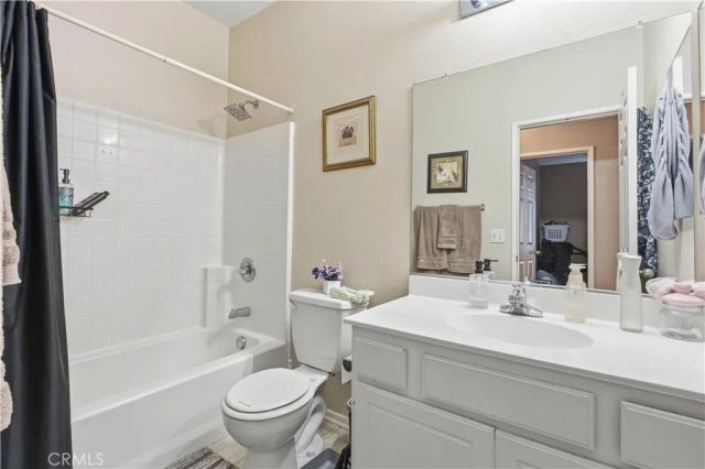 14387 Delicious, Adelanto, CA 92301