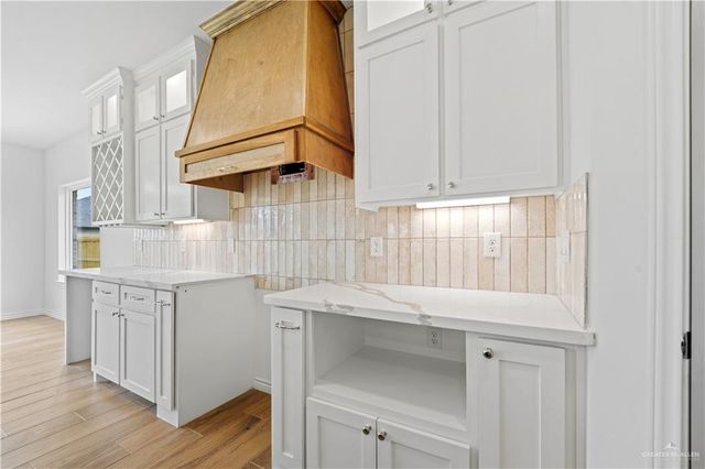 8106 N 49th Lane, Mcallen, TX 78504