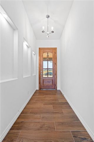 8106 N 49th Lane, Mcallen, TX 78504