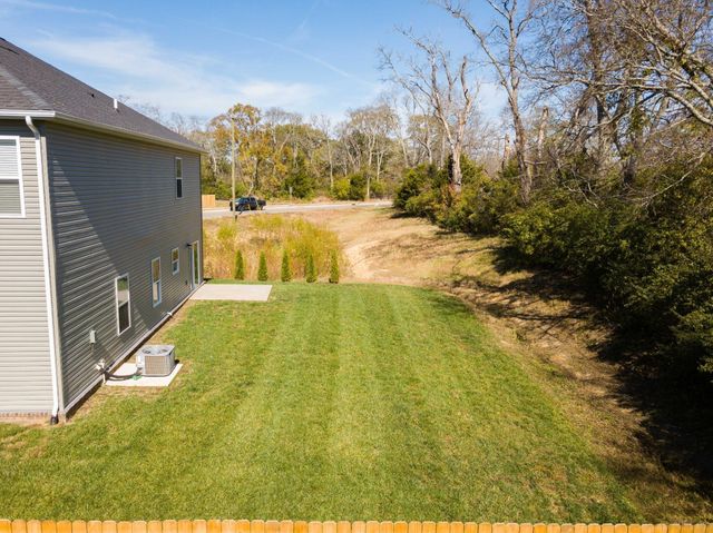 1398 Wentworth Drive, Gallatin, TN 37066