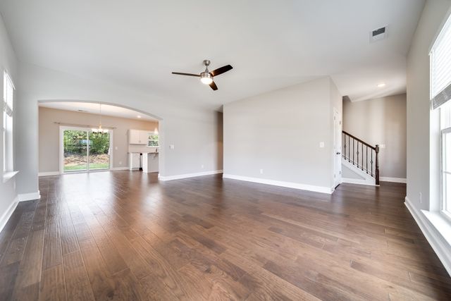 1398 Wentworth Drive, Gallatin, TN 37066