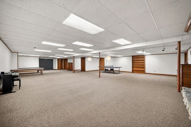 27250 N Meadowoods Lane, Mettawa, IL 60048