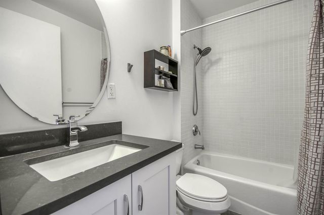 108 Lake Avenue 202, Lake Worth Beach, FL 33460