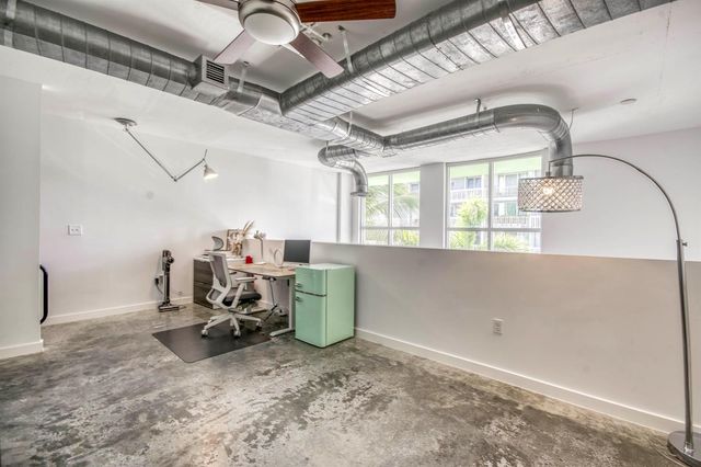108 Lake Avenue 202, Lake Worth Beach, FL 33460