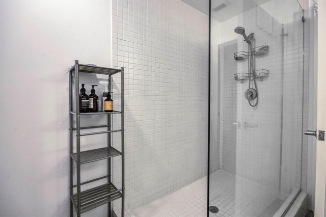108 Lake Avenue 202, Lake Worth Beach, FL 33460
