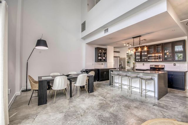 108 Lake Avenue 202, Lake Worth Beach, FL 33460
