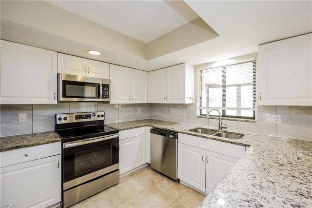 108 Airview AVE, Lehigh Acres, FL 33936