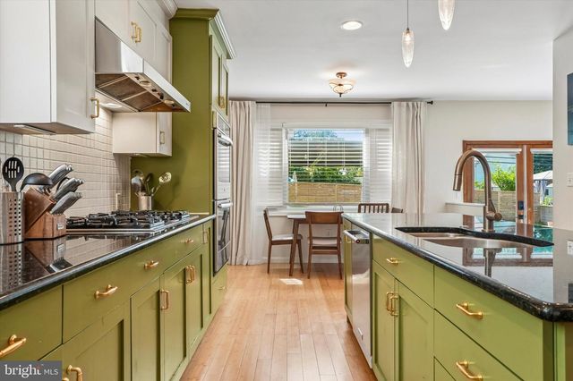 1103 COVENTRY RD, Cheltenham, PA 19012