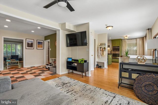 1103 COVENTRY RD, Cheltenham, PA 19012