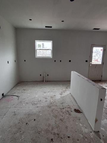 480 Jet Stream Dr, La Vergne, TN 37086