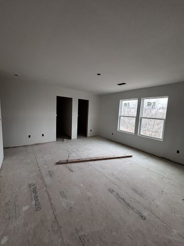 480 Jet Stream Dr, La Vergne, TN 37086