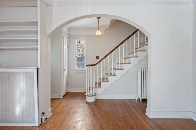 128 Lawndale Avenue, Wilmette, IL 60091