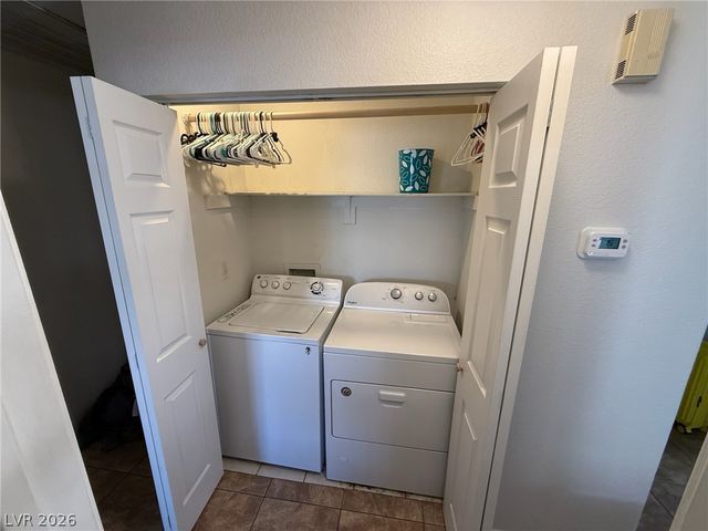 1708 Crystal Chimes Drive, Las Vegas, NV 89106