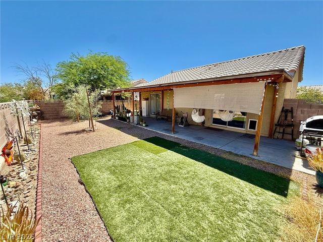 1708 Crystal Chimes Drive, Las Vegas, NV 89106