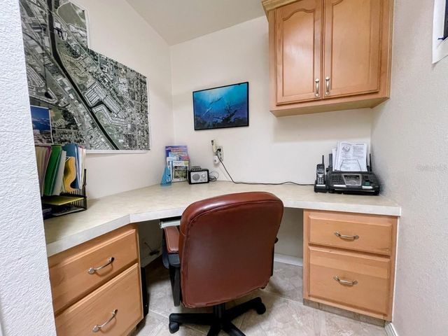 817 S WATERWAY, Venice, FL 34285