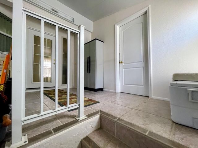 817 S WATERWAY, Venice, FL 34285