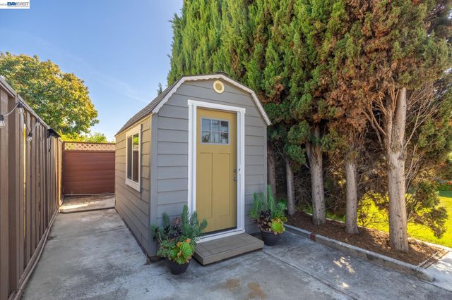 4742 El Rey Ave, Fremont, CA 94536