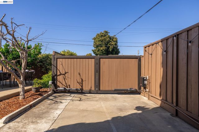 4742 El Rey Ave, Fremont, CA 94536