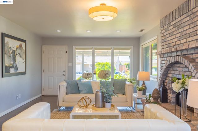 4742 El Rey Ave, Fremont, CA 94536