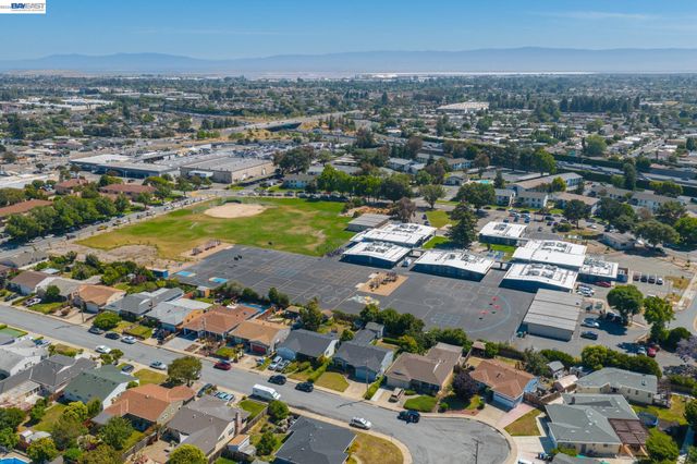 4742 El Rey Ave, Fremont, CA 94536