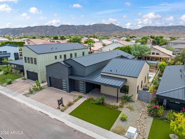 915 W ARDMORE Road 11, Phoenix, AZ 85041
