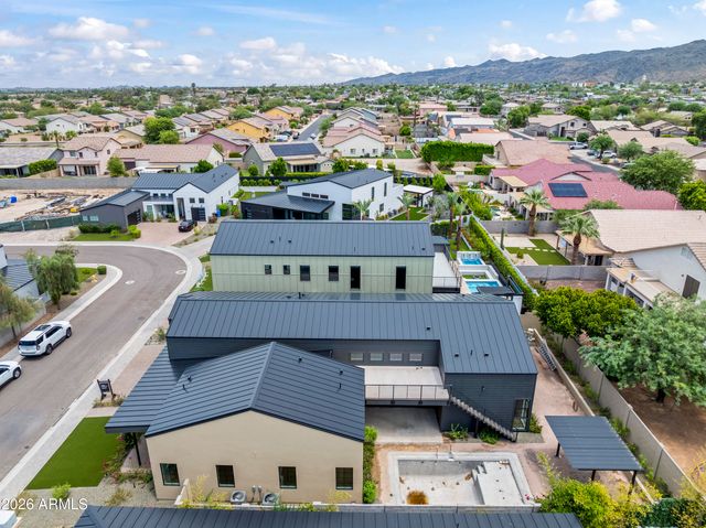 915 W ARDMORE Road 11, Phoenix, AZ 85041