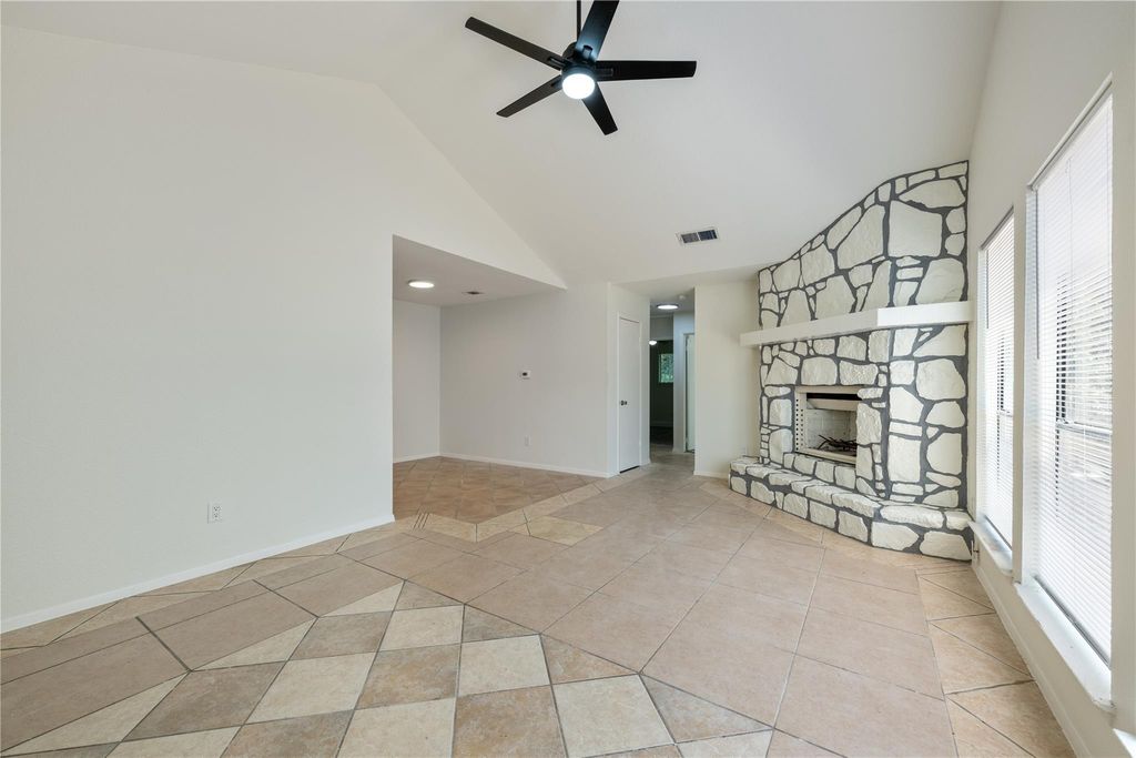 9809 Aberdeen WAY, Austin, TX 78753