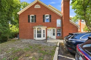 626 Smithfield Road 604, North Providence, RI 02904