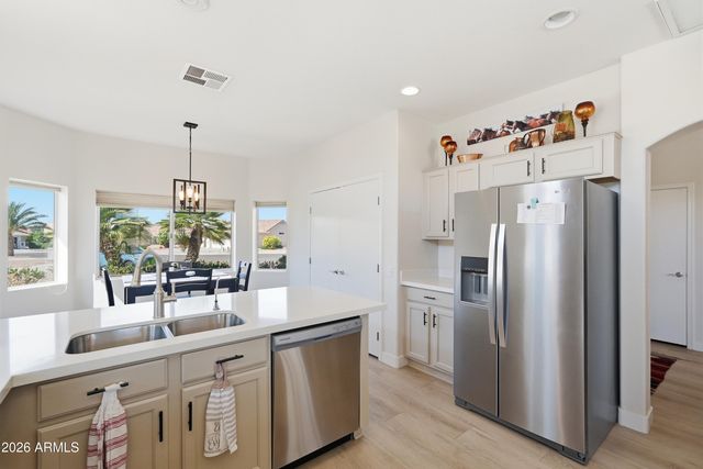 23209 N MIRAGE Lane, Sun City West, AZ 85375
