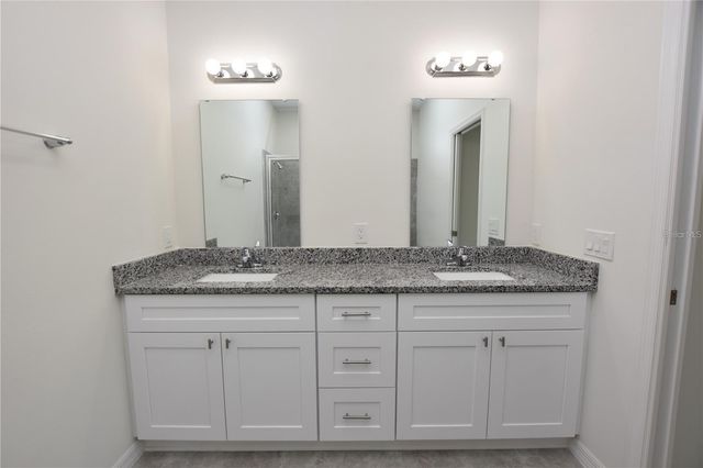 206 W CRESCENT DRIVE, Lakeland, FL 33805