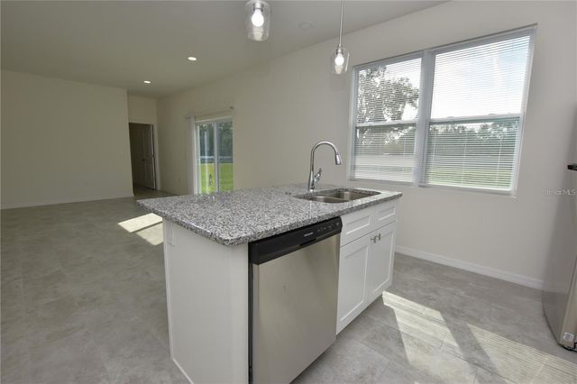 206 W CRESCENT DRIVE, Lakeland, FL 33805