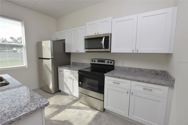 206 W CRESCENT DRIVE, Lakeland, FL 33805