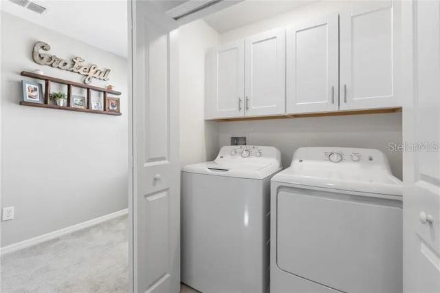 36515 WELL HILL WAY WAY, Zephyrhills, FL 33541