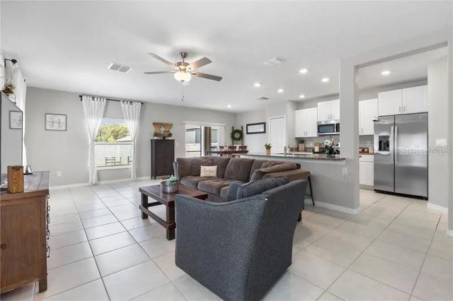 36515 WELL HILL WAY WAY, Zephyrhills, FL 33541