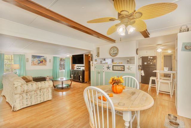 382 W Canal St., Garden City Beach, SC 29576