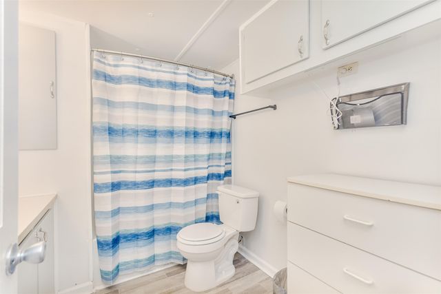 382 W Canal St., Garden City Beach, SC 29576