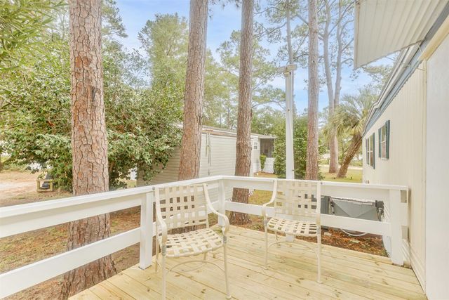 382 W Canal St., Garden City Beach, SC 29576