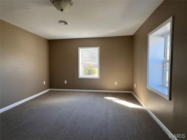 1364 12th Street, Cottage Hills, IL 62018