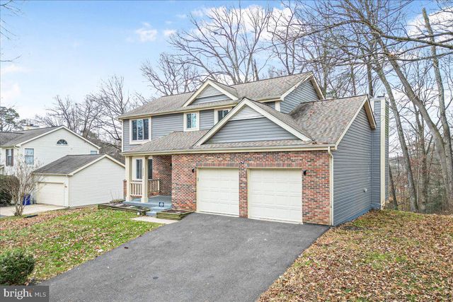 8228 TRIPLE CROWN RD, Bowie, MD 20715