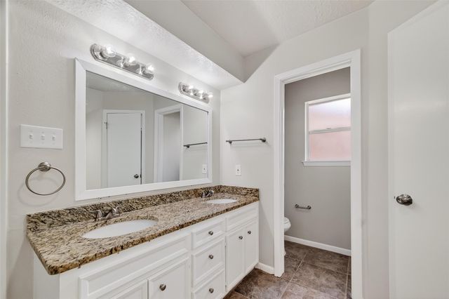 12439 Windy Wisp Lane, Houston, TX 77071