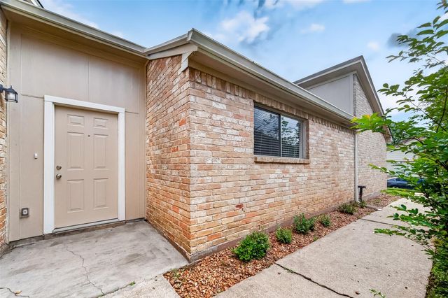 12439 Windy Wisp Lane, Houston, TX 77071