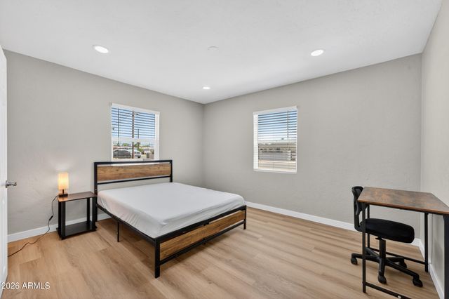 5038 N 18TH Avenue, Phoenix, AZ 85015