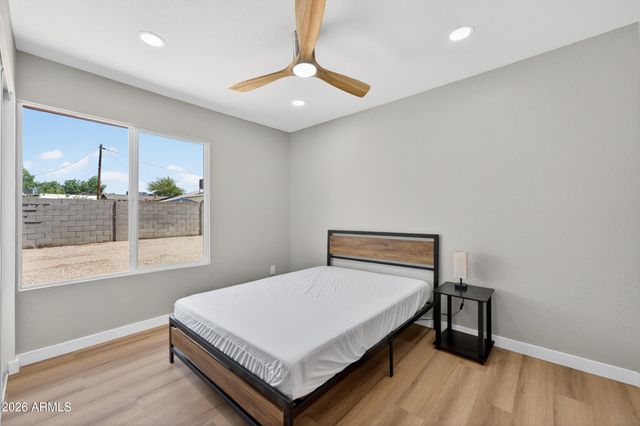 5038 N 18TH Avenue, Phoenix, AZ 85015