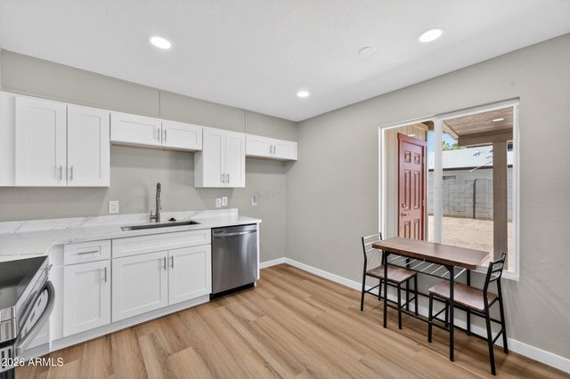 5038 N 18TH Avenue, Phoenix, AZ 85015