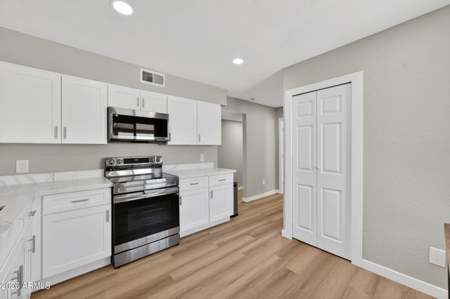 5038 N 18TH Avenue, Phoenix, AZ 85015